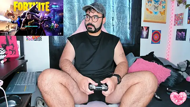 Snapshot of johnnyalx chatting on March 2025 07:10:02 PM johnnyalx online show from March 2025 07:10:02 PM