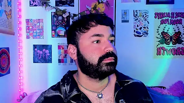 johnnyalx online show from April 2026 06:17:01 PM