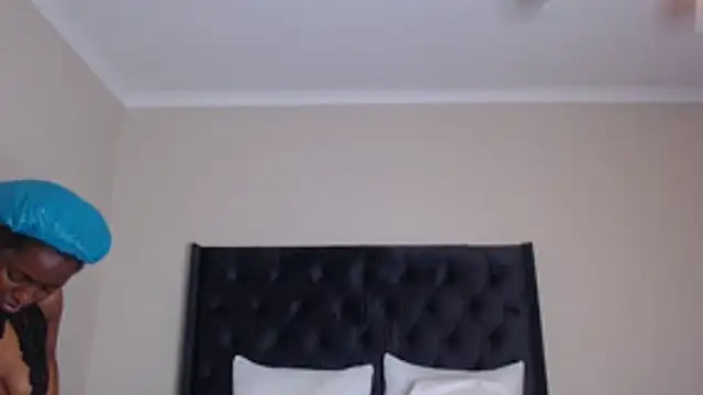 Sexynaughty Gal online show from November 2025 09:25:02 PM