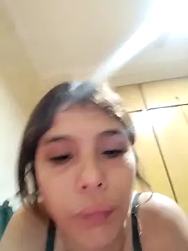 mariamac420 online show from April 2026 05:07:02 AM