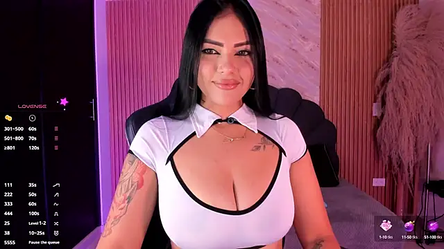 Snapshot of karol_green_ chatting on September 2025 11:43:01 PM karol green online show from September 2025 11:43:01 PM