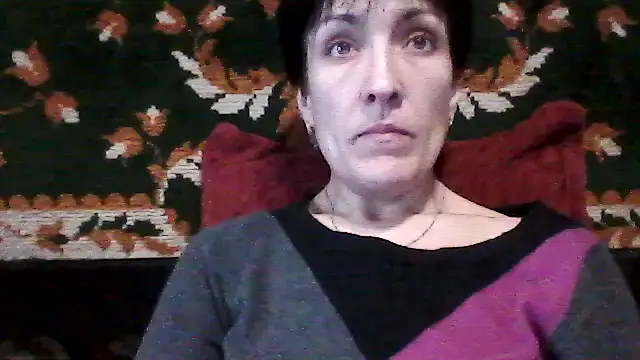 SunnyAmorre online show from November 2025 11:31:02 AM