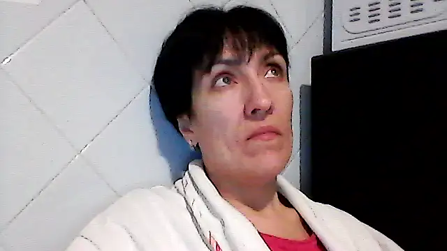 SunnyAmorre online show from November 2025 09:35:02 PM