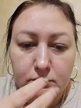 Snapshot of Rini333 chatting on February 2025 03:53:02 PM Rini333 online show from February 2025 03:53:02 PM