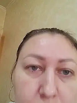 Snapshot of Rini333 chatting on February 2025 02:26:02 PM Rini333 online show from February 2025 02:26:02 PM