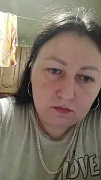 Snapshot of Rini333 chatting on March 2025 06:30:01 PM Rini333 online show from March 2025 06:30:01 PM