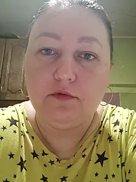 Snapshot of Rini333 chatting on November 2025 05:06:01 AM Rini333 online show from November 2025 05:06:01 AM