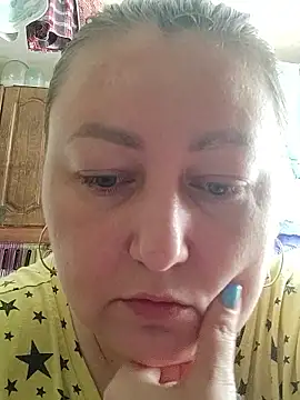 Snapshot of Rini333 chatting on June 2026 10:08:01 AM Rini333 online show from June 2026 10:08:01 AM