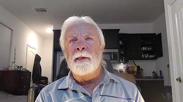 Snapshot of rockpoint69 chatting on December 2024 07:01:01 AM rockpoint69 online show from December 2024 07:01:01 AM