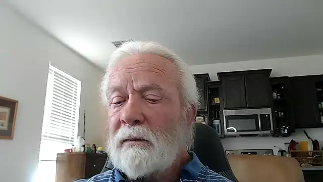 Snapshot of rockpoint69 chatting on January 2025 09:09:02 PM rockpoint69 online show from January 2025 09:09:02 PM