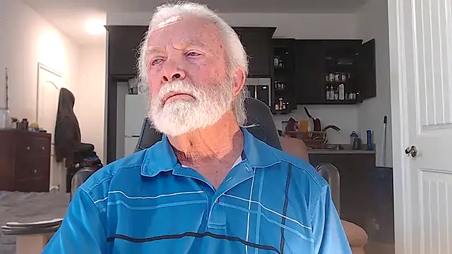 Snapshot of rockpoint69 chatting on January 2025 06:30:01 PM rockpoint69 online show from January 2025 06:30:01 PM