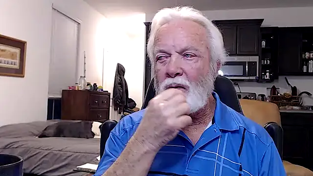 Snapshot of rockpoint69 chatting on February 2025 01:11:01 PM rockpoint69 online show from February 2025 01:11:01 PM