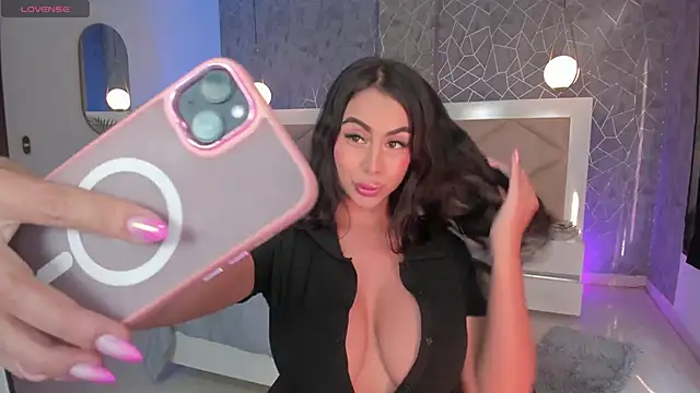 LeahJones  online show from March 2025 09:37:02 PM