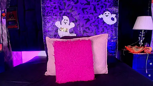 shelsyloreds online show from October 2025 12:02:02 PM