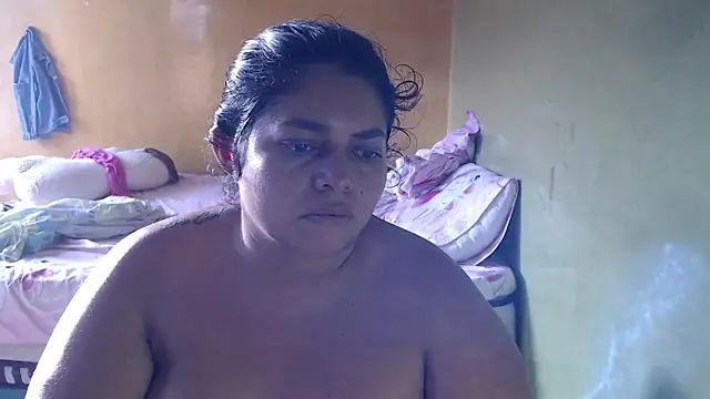 Snapshot of yulieth_bbw chatting on October 2025 11:33:02 AM yulieth bbw online show from October 2025 11:33:02 AM