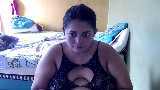 yulieth bbw online show from February 2026 07:06:02 PM