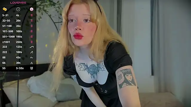 boobsybootie online show from May 2026 09:09:02 PM