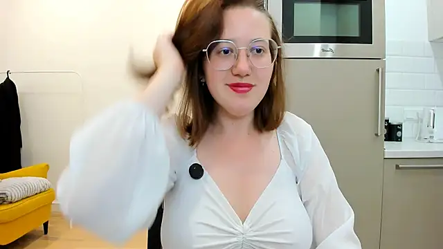 Snapshot of Charmy_Gracy chatting on June 2026 08:38:01 AM Charmy Gracy online show from June 2026 08:38:01 AM