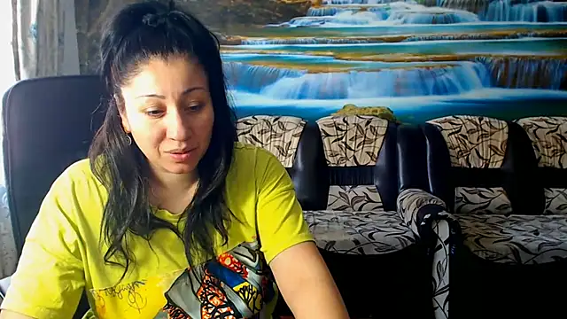 MoistMady online show from February 2025 08:49:02 AM