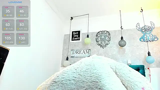 Rebeca xs online show from October 2025 07:56:01 AM