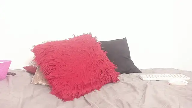 anenchantedtale online show from December 2024 12:39:02 PM