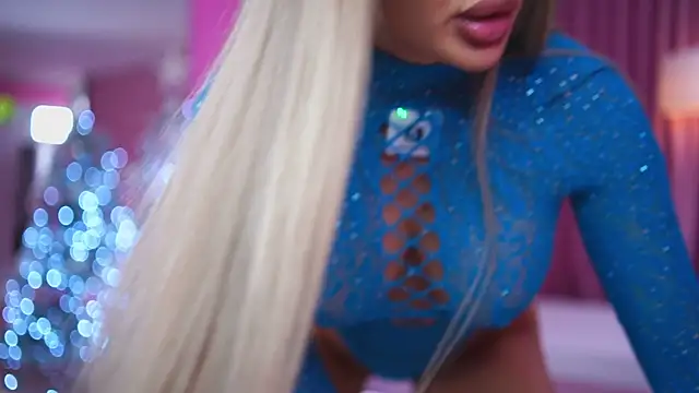 AshleySinn online show from December 2025 10:00:02 AM