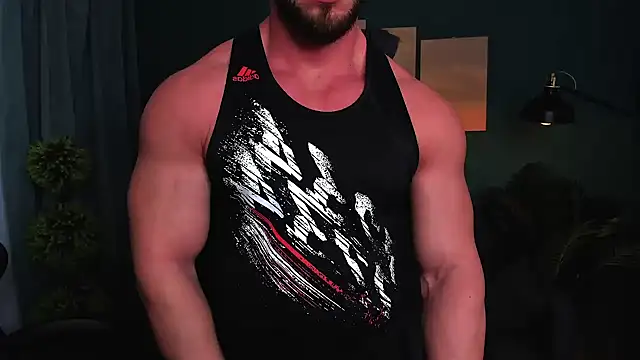 Snapshot of marcobadass chatting on February 2025 03:48:01 AM marcobadass online show from February 2025 03:48:01 AM