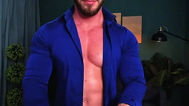 Snapshot of marcobadass chatting on February 2025 10:28:02 PM marcobadass online show from February 2025 10:28:02 PM