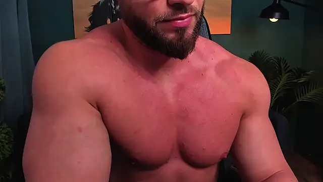 Snapshot of marcobadass chatting on February 2025 01:52:02 AM marcobadass online show from February 2025 01:52:02 AM