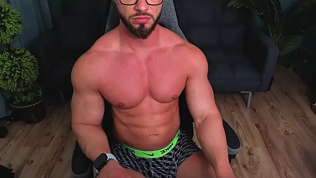 Snapshot of marcobadass chatting on March 2025 01:37:01 AM marcobadass online show from March 2025 01:37:01 AM