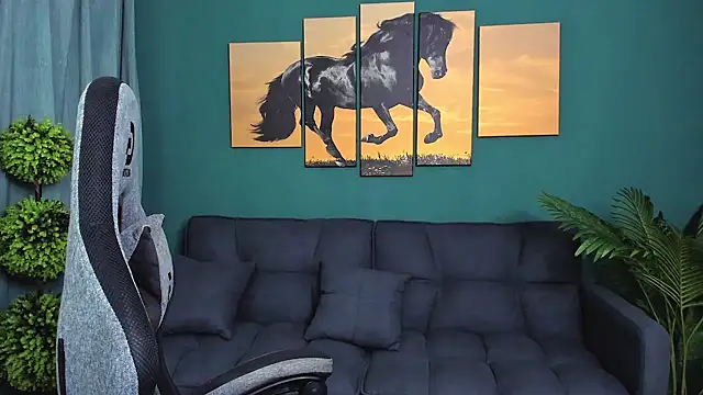 Snapshot of marcobadass chatting on March 2025 11:02:01 PM marcobadass online show from March 2025 11:02:01 PM