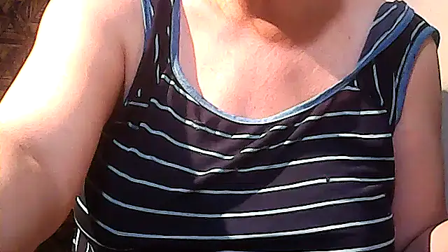 sweetsosie18 online show from December 2025 03:54:01 PM