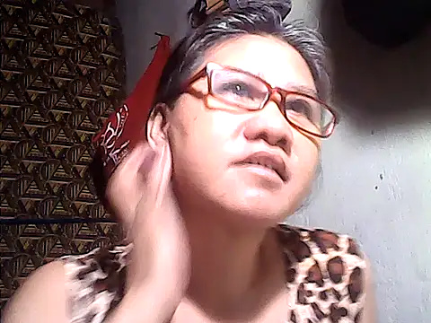 sweetsosie18 online show from May 2026 04:58:02 PM