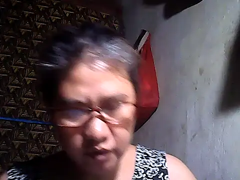 sweetsosie18 online show from May 2026 12:52:02 AM