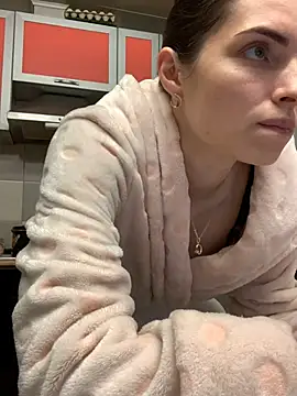 SeducingYoghourt online show from January 2025 04:48:02 PM