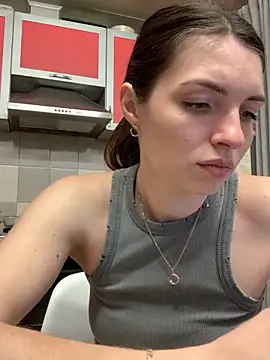 SeducingYoghourt online show from March 2025 04:32:01 PM