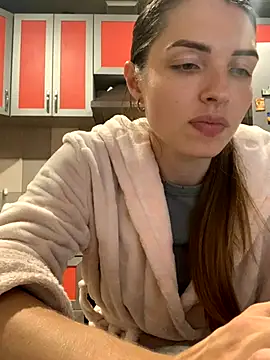 SeducingYoghourt online show from October 2025 04:06:02 PM