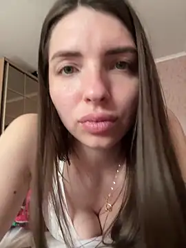 SeducingYoghourt online show from May 2026 07:58:02 AM
