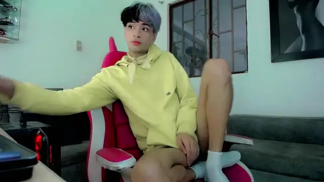 Snapshot of Sweet_Jack1 chatting on February 2025 06:17:02 PM Sweet Jack1 online show from February 2025 06:17:02 PM