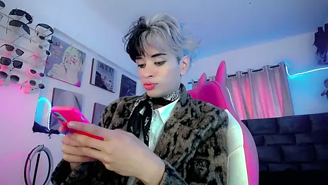 Snapshot of Sweet_Jack1 chatting on February 2025 06:21:01 PM Sweet Jack1 online show from February 2025 06:21:01 PM