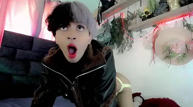 Snapshot of Sweet_Jack1 chatting on March 2025 06:05:02 PM Sweet Jack1 online show from March 2025 06:05:02 PM