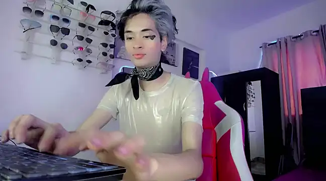 Snapshot of Sweet_Jack1 chatting on March 2025 06:01:02 PM Sweet Jack1 online show from March 2025 06:01:02 PM