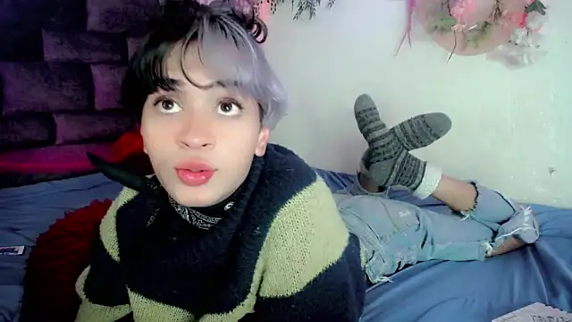 Snapshot of Sweet_Jack1 chatting on March 2025 09:35:01 PM Sweet Jack1 online show from March 2025 09:35:01 PM