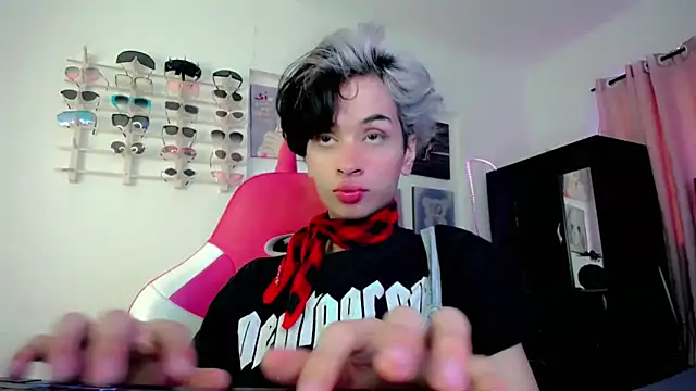 Snapshot of Sweet_Jack1 chatting on March 2025 06:10:02 PM Sweet Jack1 online show from March 2025 06:10:02 PM