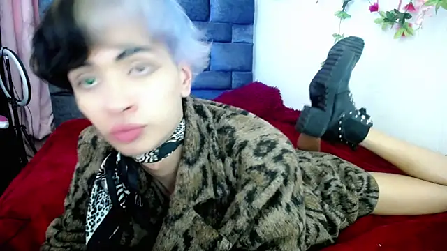 Snapshot of Sweet_Jack1 chatting on March 2025 09:27:01 PM Sweet Jack1 online show from March 2025 09:27:01 PM