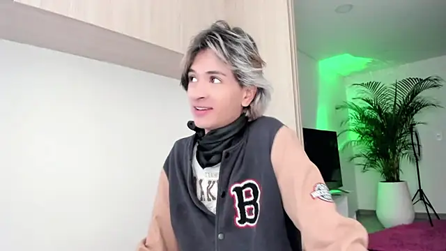 Snapshot of Sweet_Jack1 chatting on September 2025 03:55:01 PM Sweet Jack1 online show from September 2025 03:55:01 PM