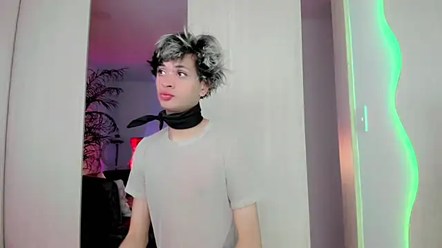 Snapshot of Sweet_Jack1 chatting on October 2025 01:03:02 AM Sweet Jack1 online show from October 2025 01:03:02 AM