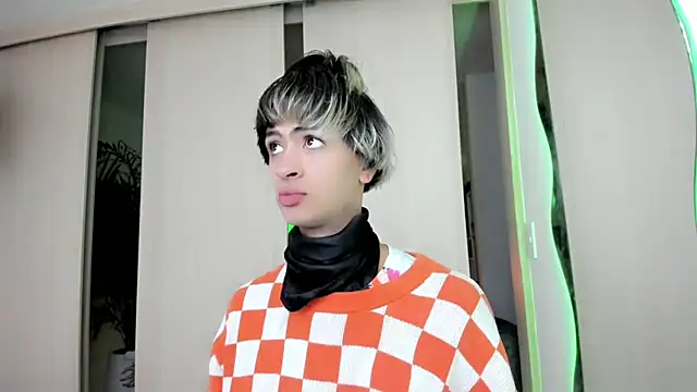 Snapshot of Sweet_Jack1 chatting on October 2025 01:56:02 PM Sweet Jack1 online show from October 2025 01:56:02 PM