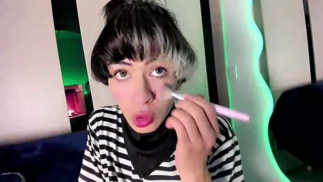 Snapshot of Sweet_Jack1 chatting on October 2025 03:11:02 PM Sweet Jack1 online show from October 2025 03:11:02 PM