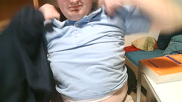 makau1 online show from March 2025 06:01:02 PM